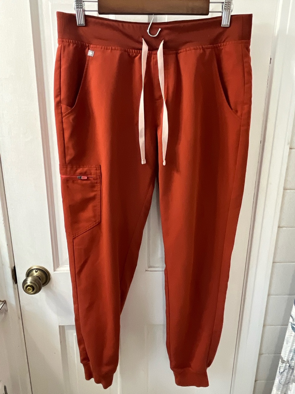 FIGS Women’s Zamora Jogger Scrub Pants Limited Edition Auburn. Med
